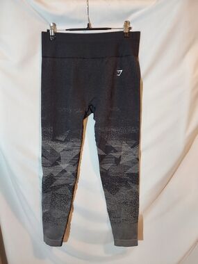 Gymshark Black Charcoal Seamless Patterned Leggings